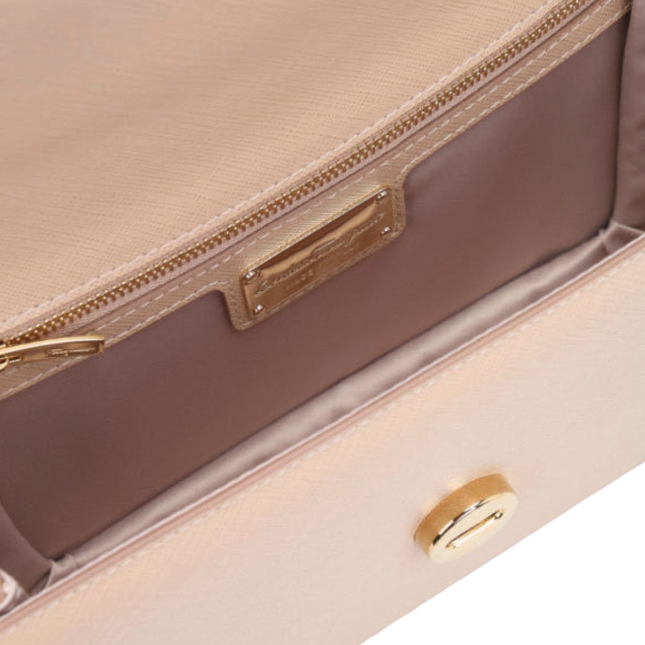 SALVATORE FERRAGAMO 21E480/11 0600212 image 2
