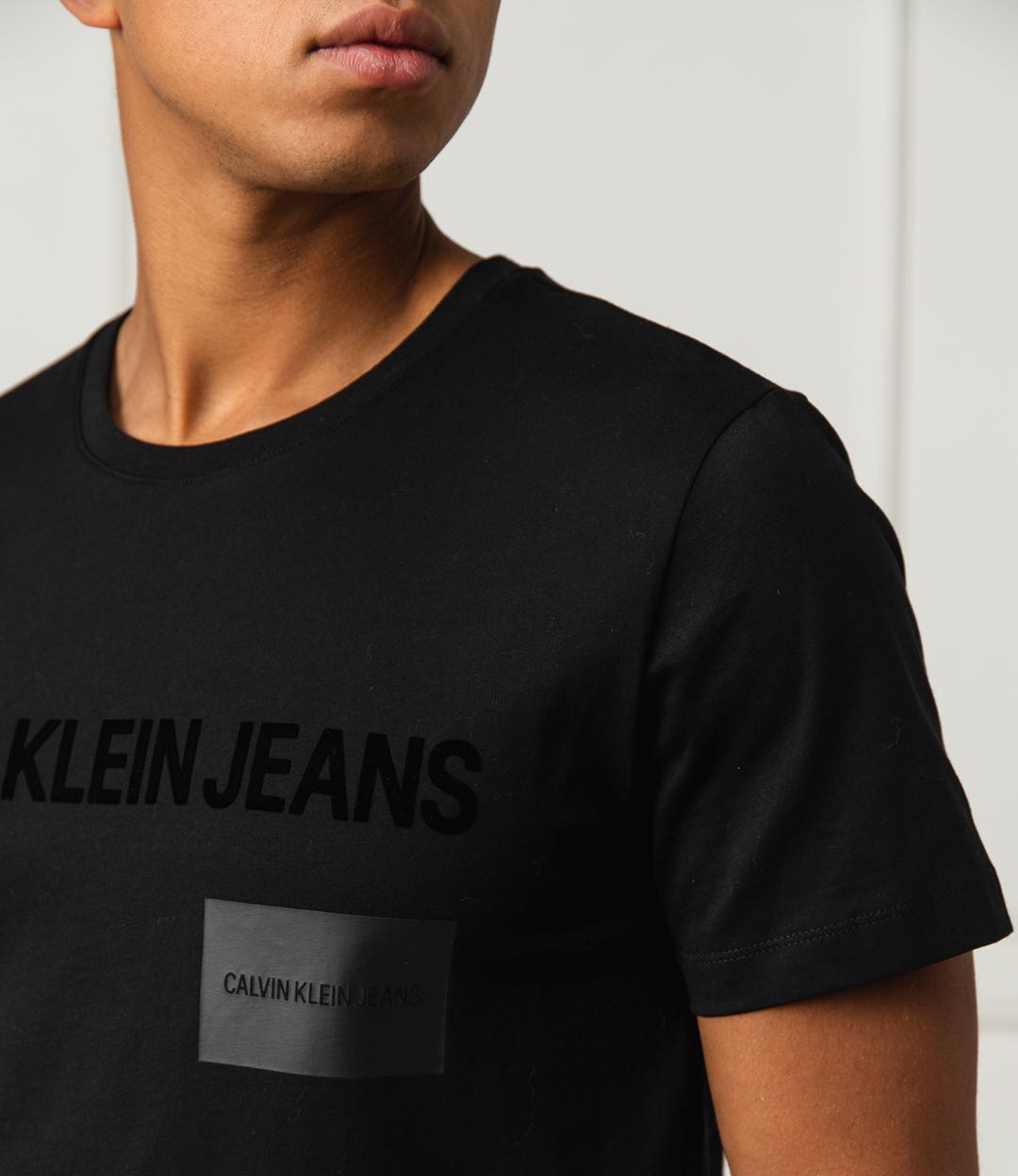 CALVIN KLEIN JEANS J30J313273 099 image 1