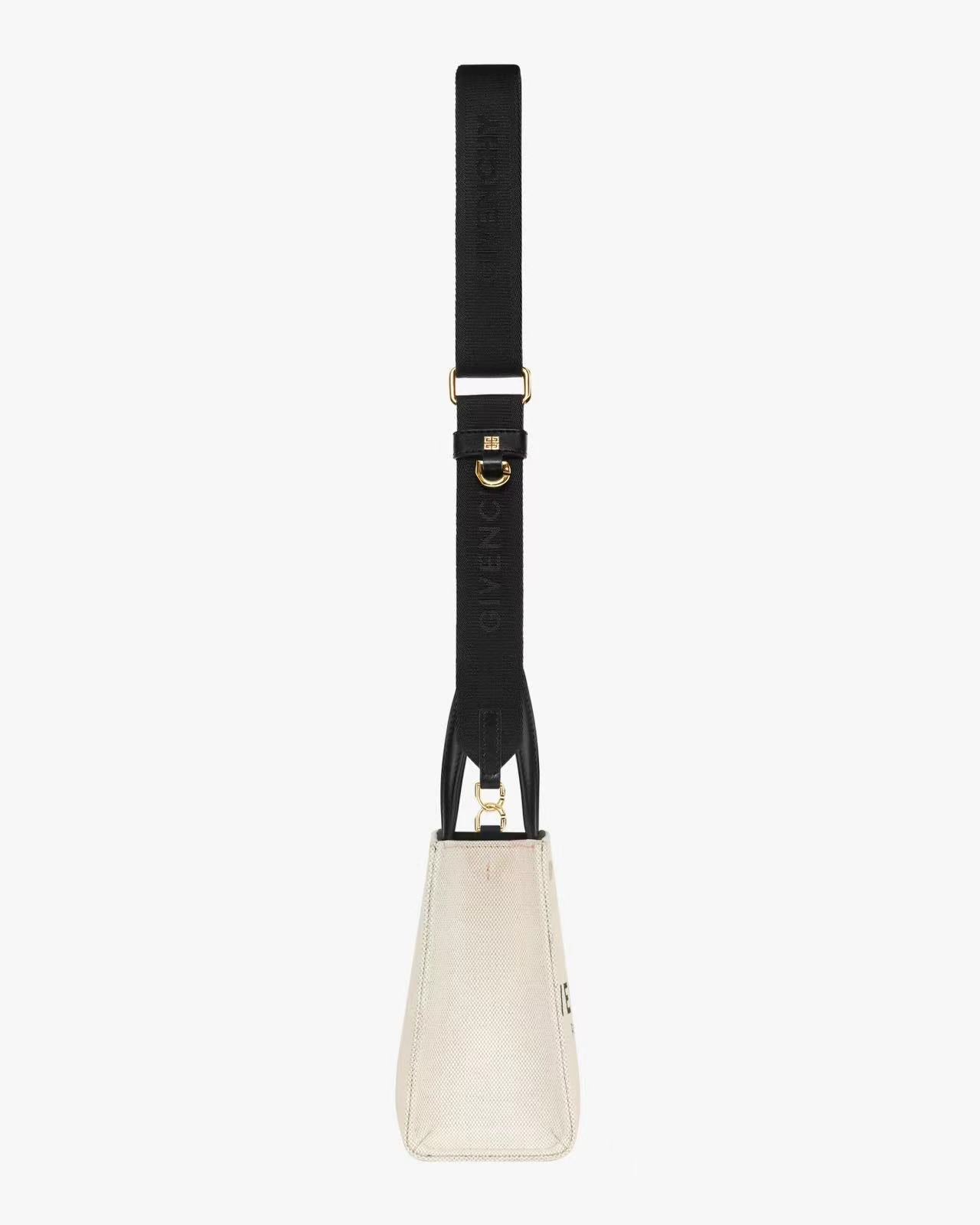 GIVENCHY BB50N0B1DR255 image 1