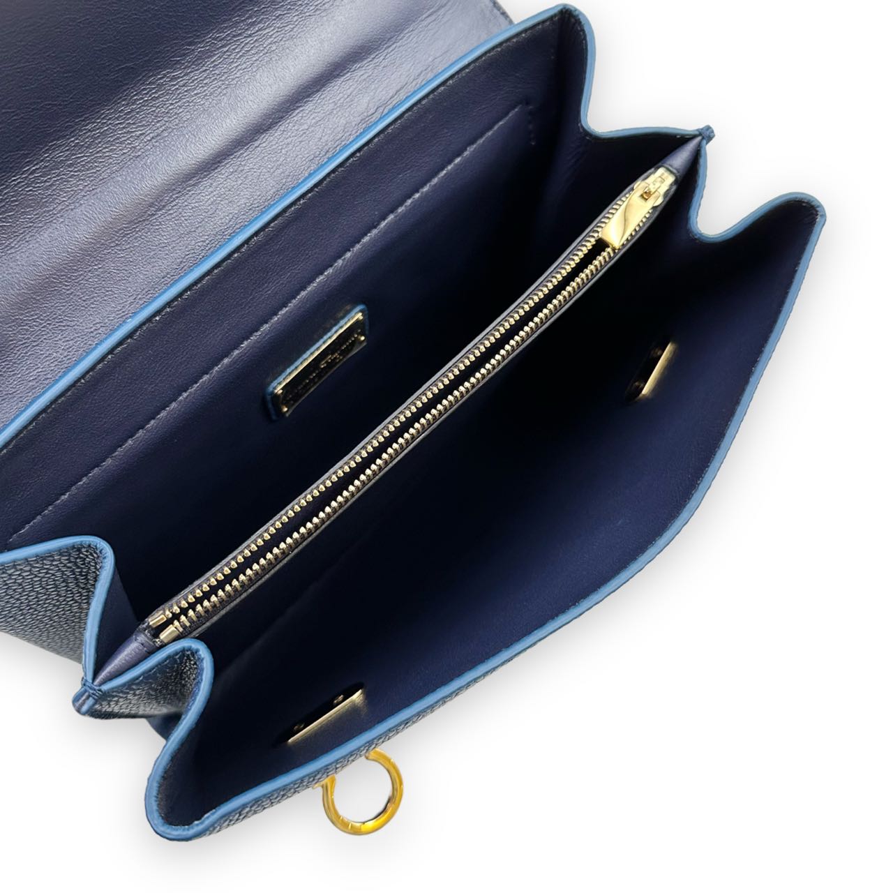 SALVATORE FERRAGAMO 21F275 06 0614977 image 2