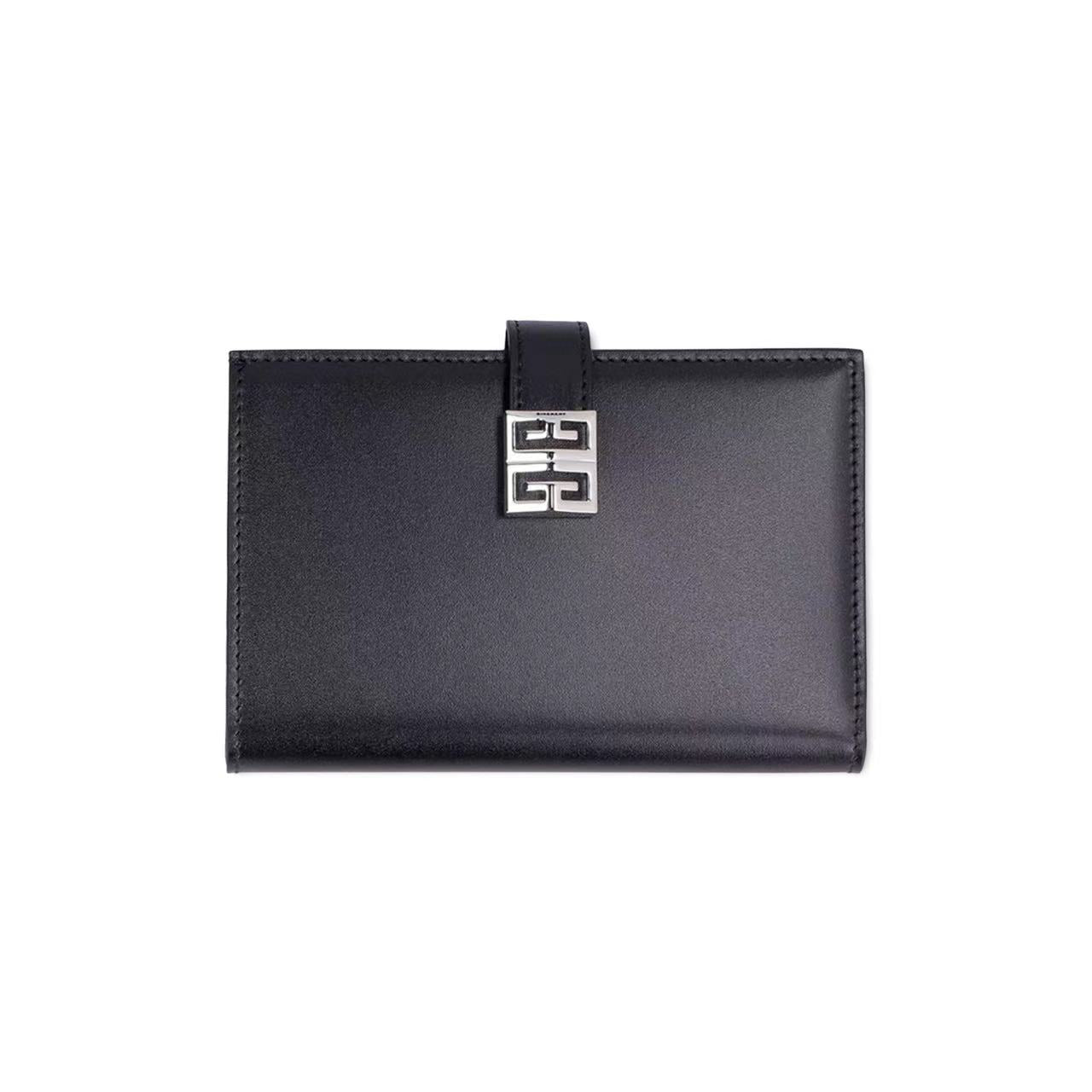 GIVENCHY BB60GZB15S 001 image 0