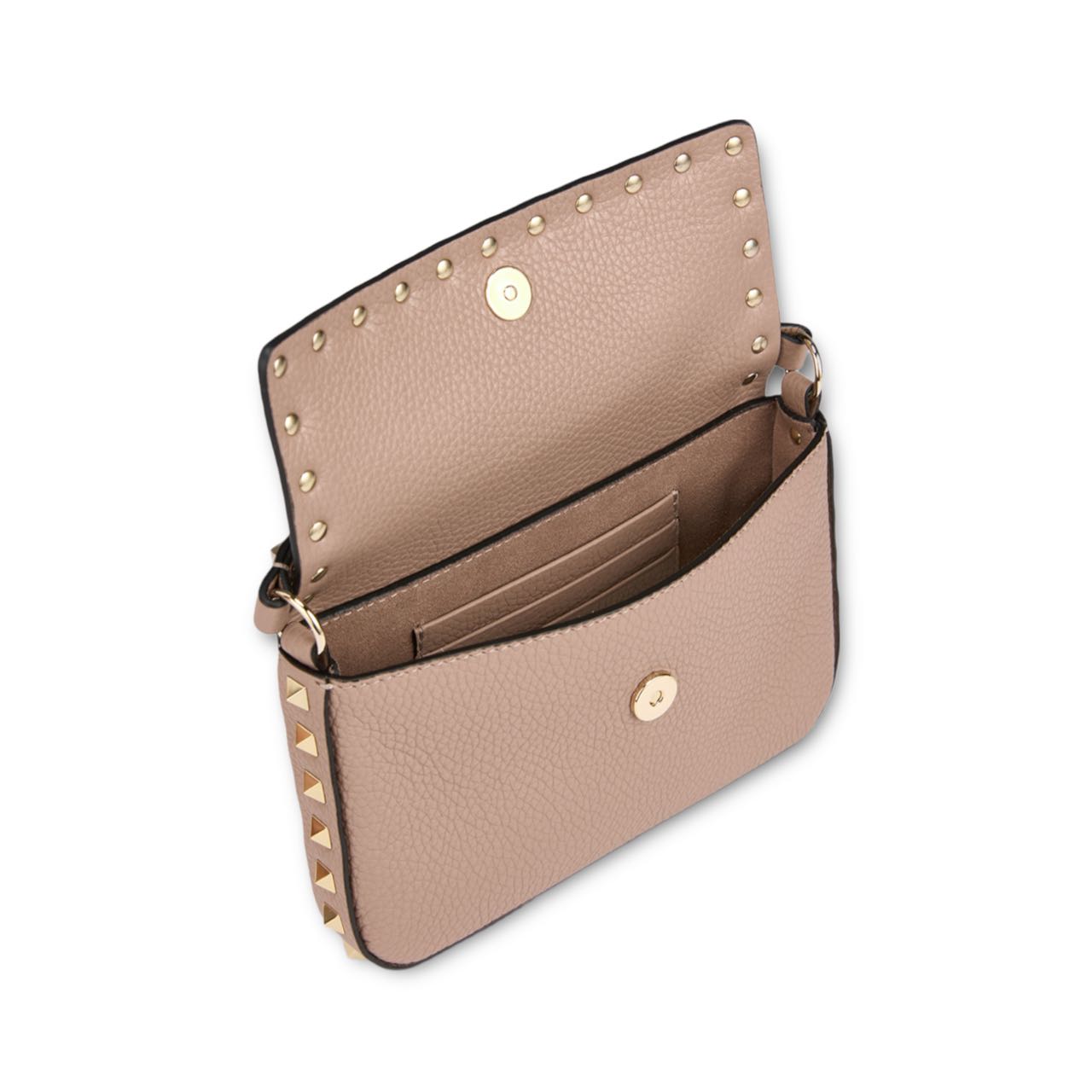 ROCKSTUD GRAINY CALFSKIN POUCH CROSSBODY BAG image 2