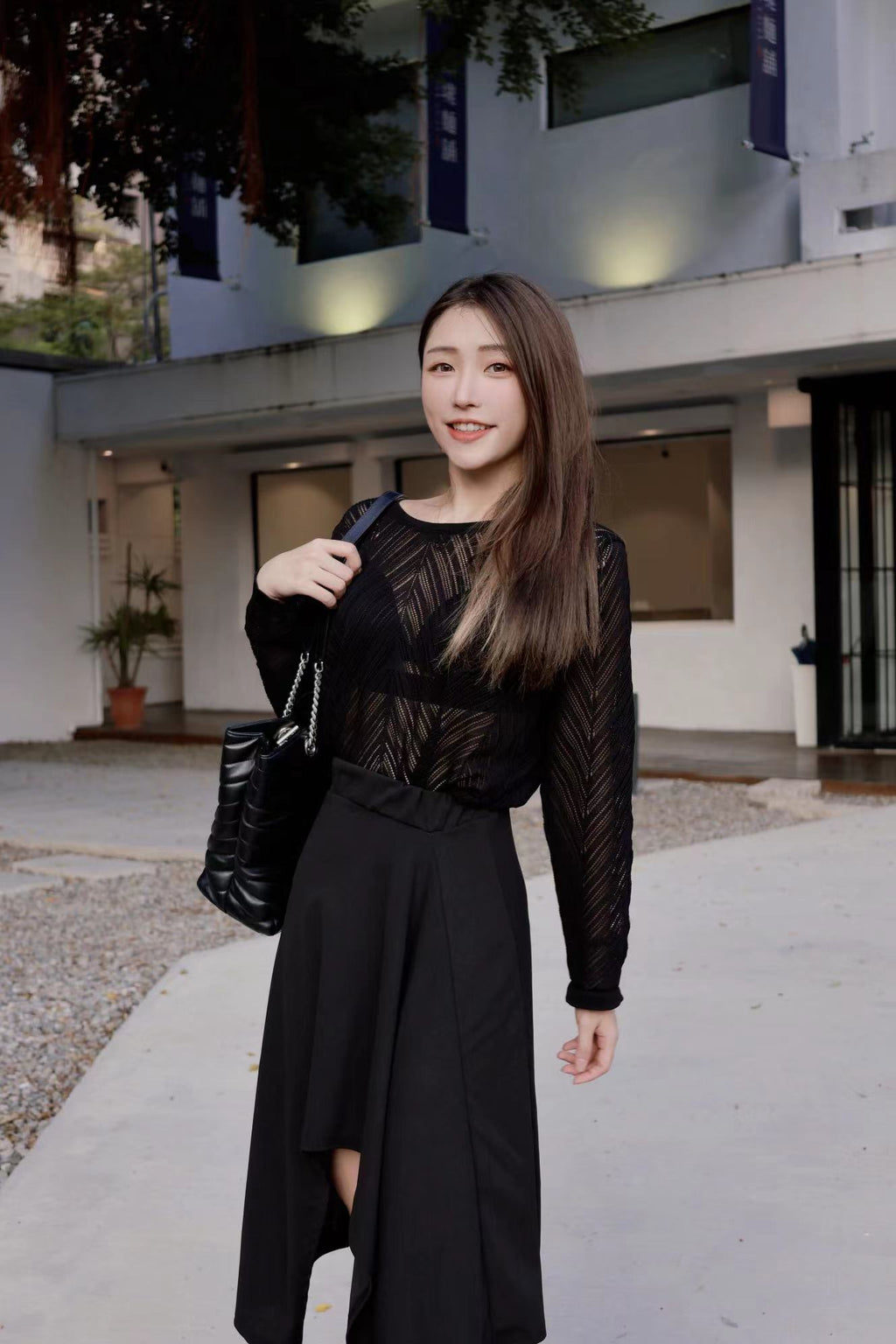 YT202311005TOPS image 1