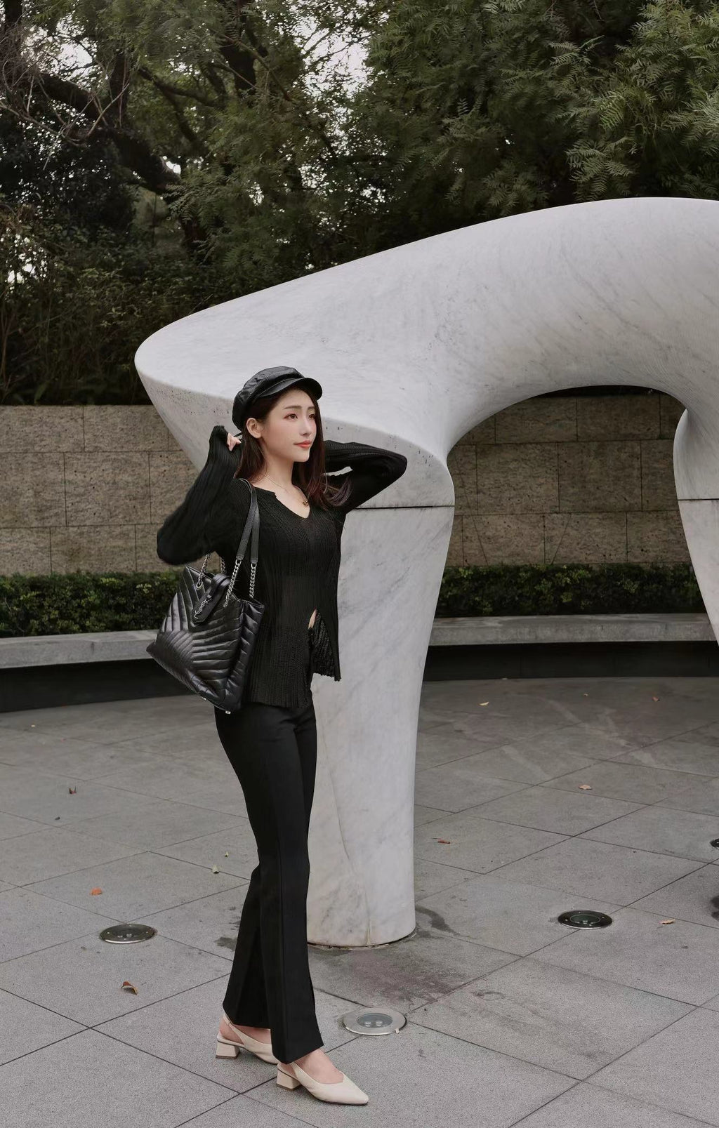 YT2023110159PANT image 1