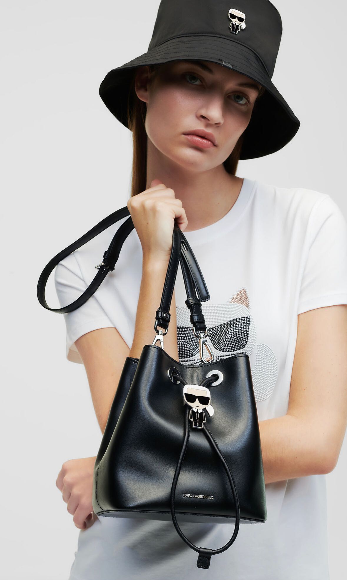 puccカールラガーフェルド オールインワン 新品タグ付き 黒 4 View All Extra -15% | KARL LAGERFELD