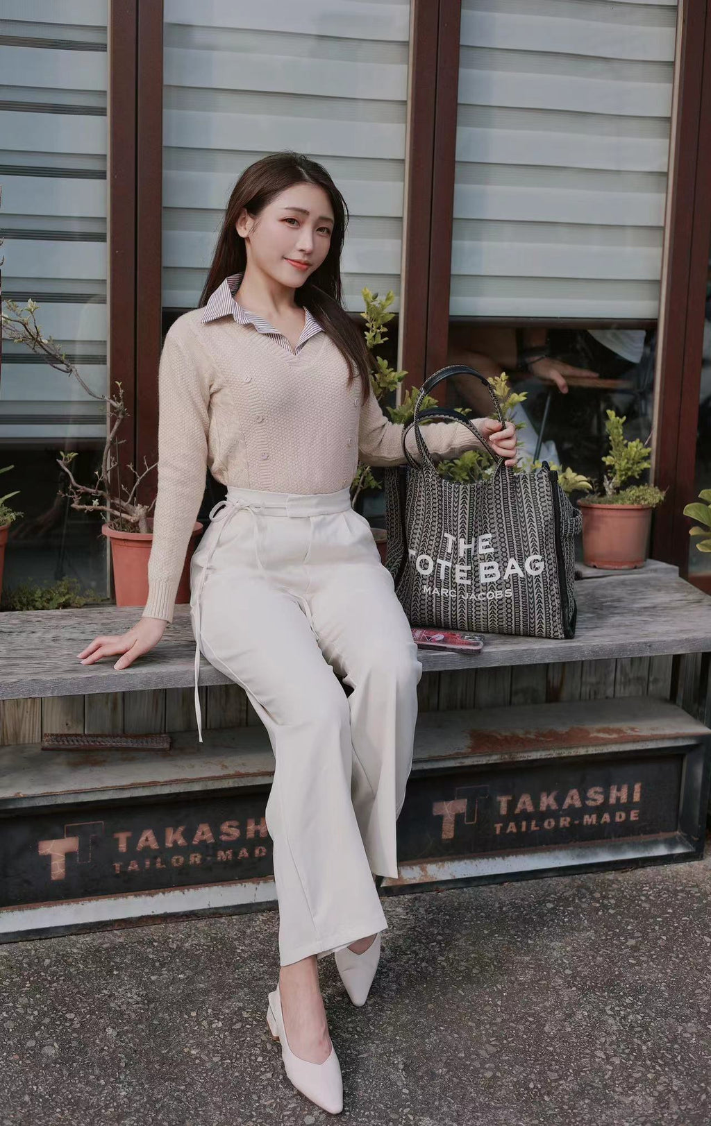 YT202311021TOPS image 0