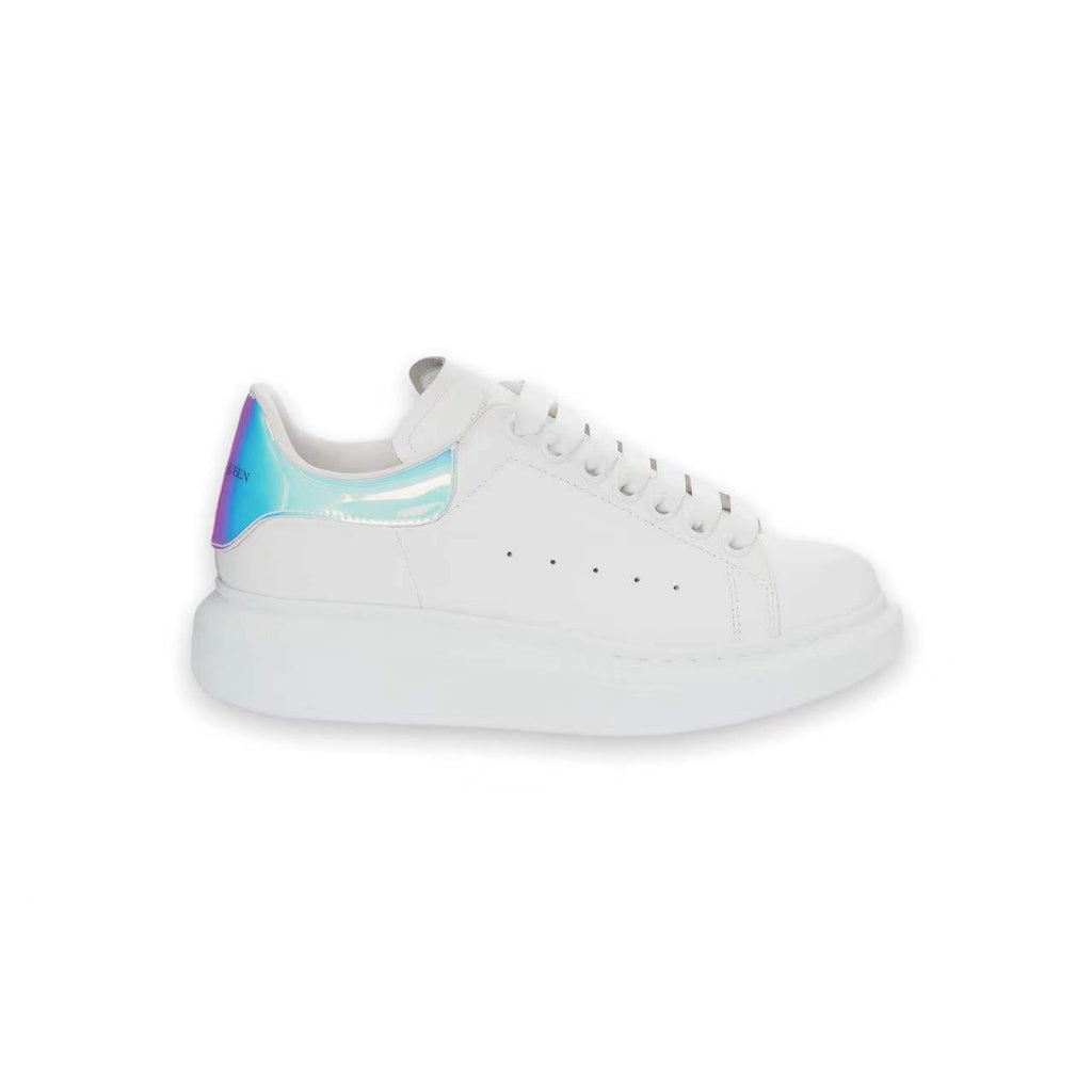 Women's Oversized Sneaker in White/shock Pink image 0