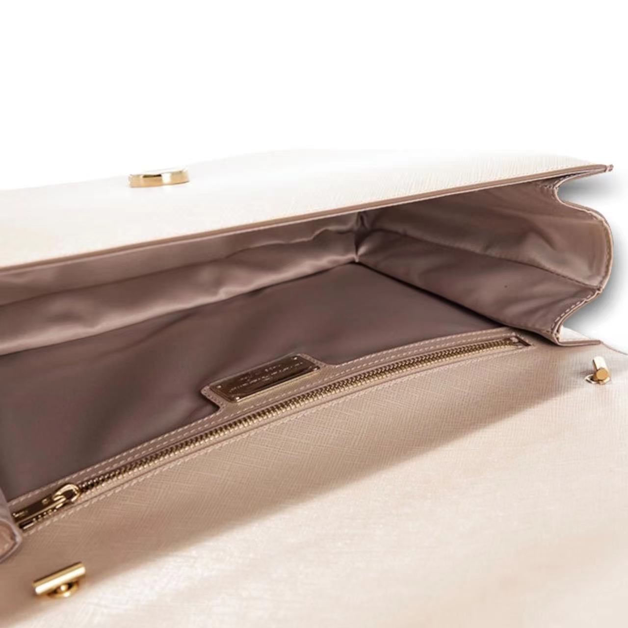 FERRAGAMO 21E481 NEWBISQUE 0600224 image 3