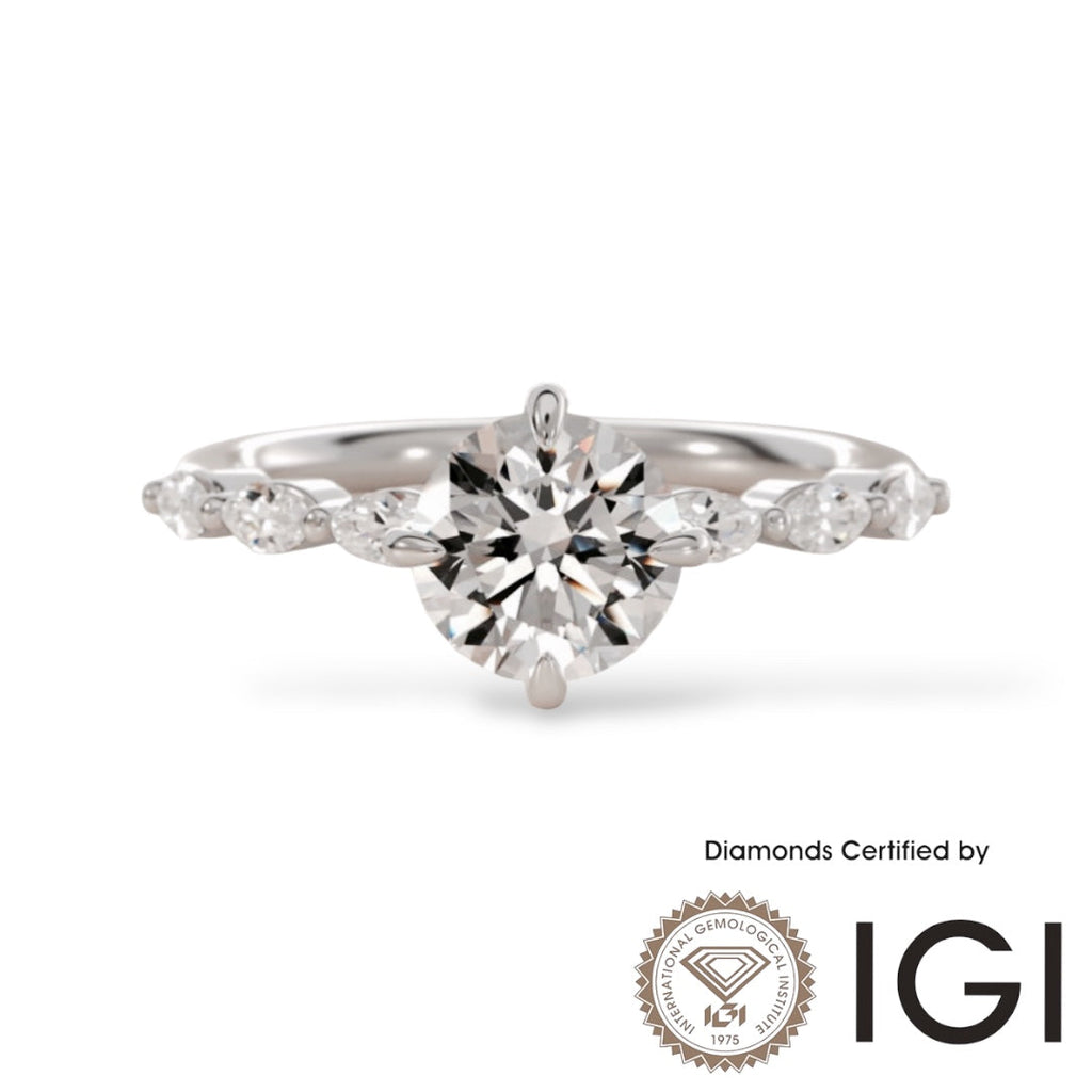 ASH079 Sidestone Lab Grown Diamond Ring 18K D VVS1 VVS2 3EX IGI Certified