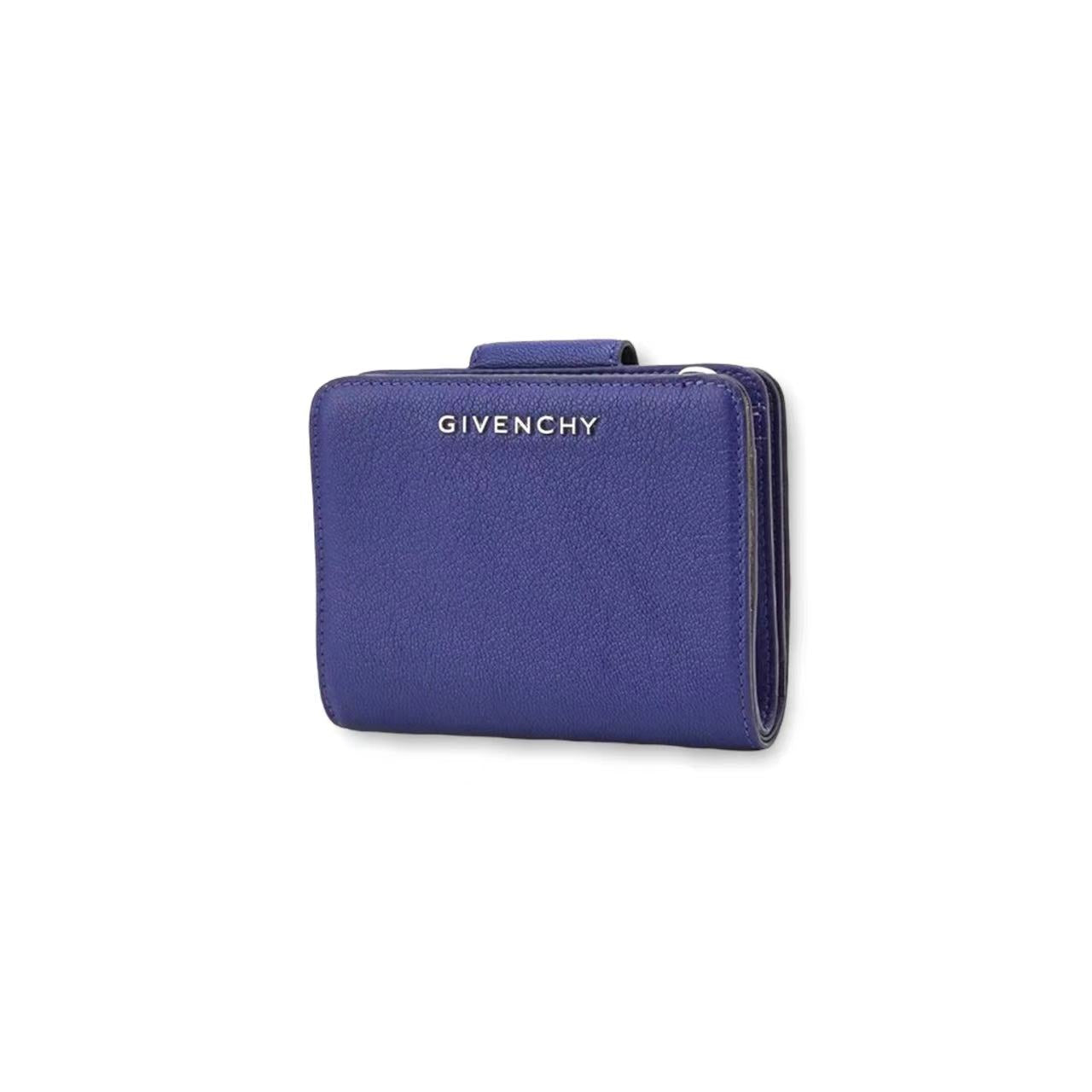 GIVENCHY BC06242012 467 image 0
