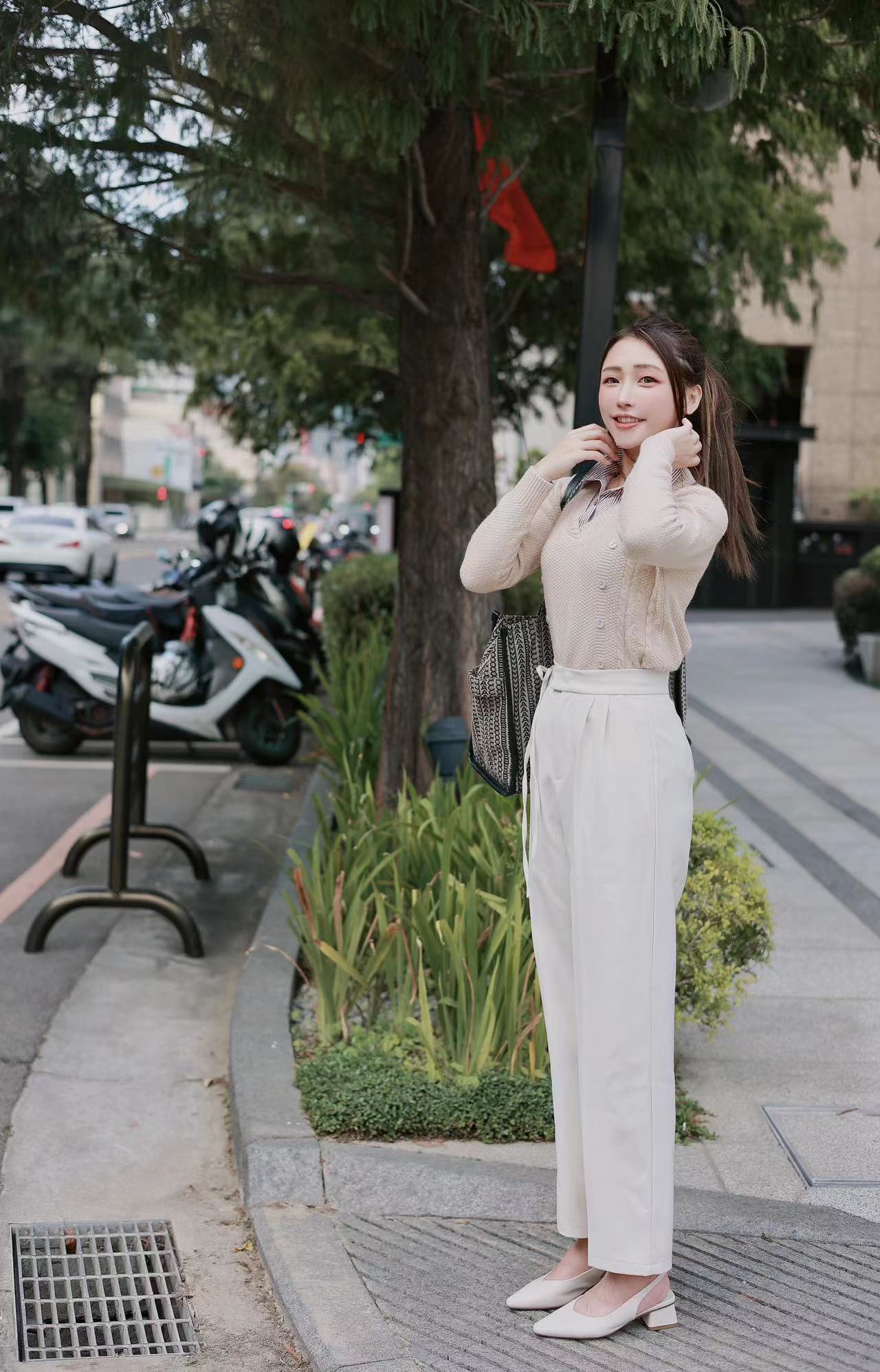 YT202311021TOPS image 2