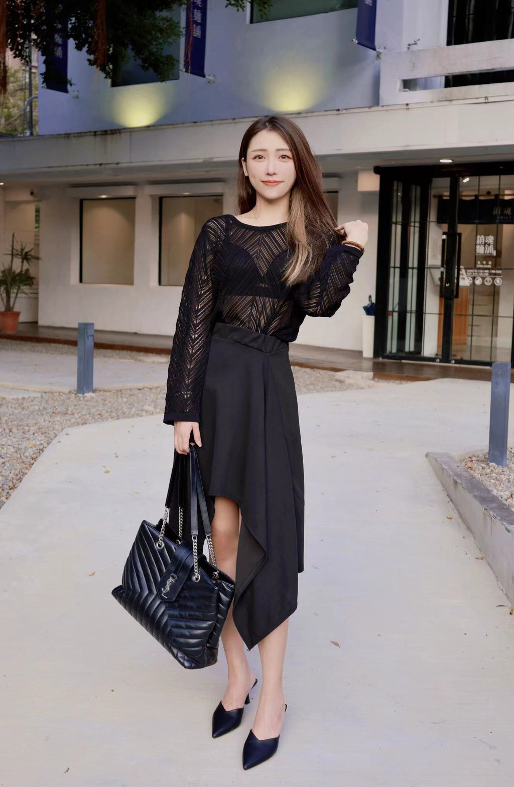 YT202311005TOPS image 0